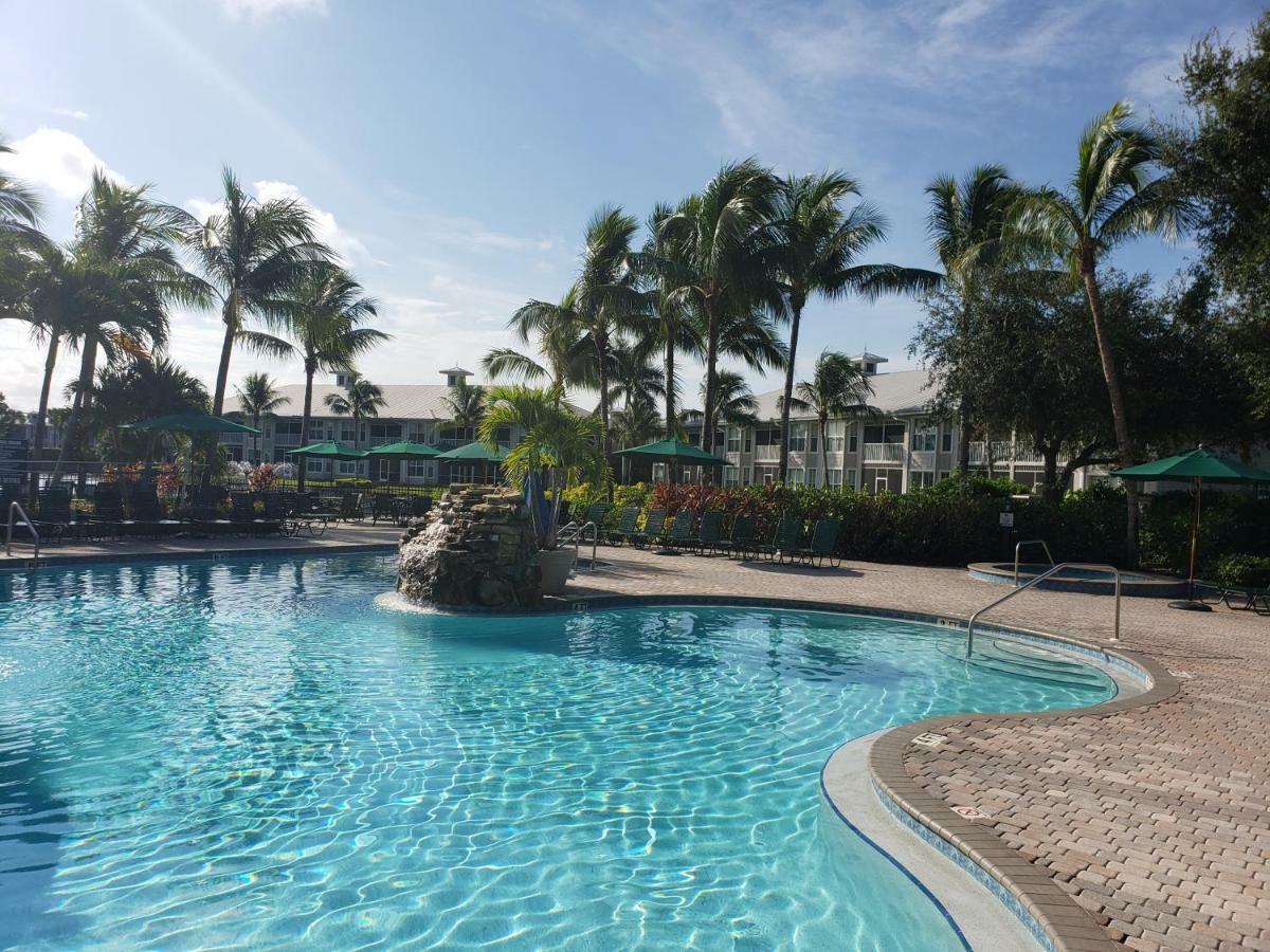 Vacation In Paradise Lely Resort 外观 照片