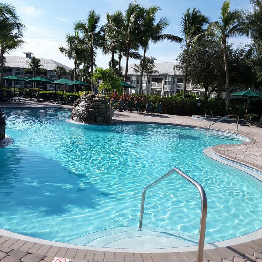 Vacation In Paradise Lely Resort 外观 照片