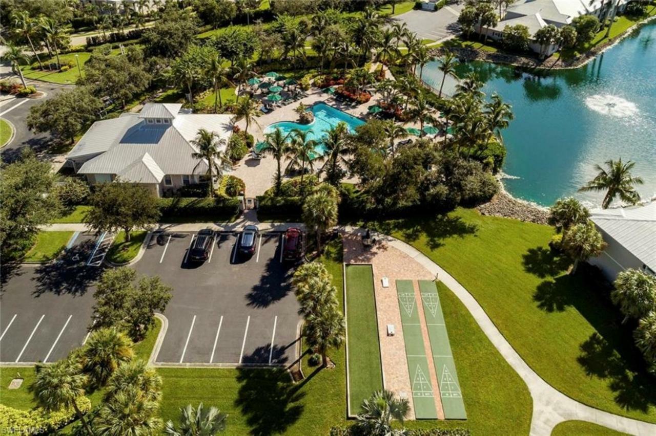Vacation In Paradise Lely Resort 外观 照片